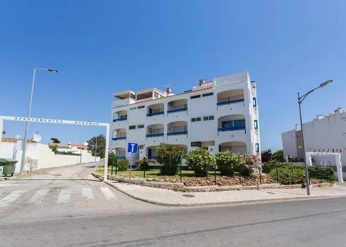 Edifico Ouramar T2 Apartman