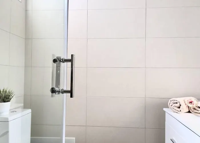 Edifico Ouramar T2 Apartman *